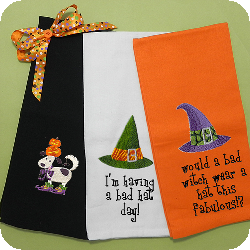 Disney Parks Mickey and Minnie Mouse Halloween Kitchen Towel Set 